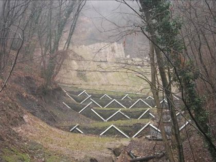 FOTO CELLA STABILIZZAZIONE VERSANTI IN FRANA